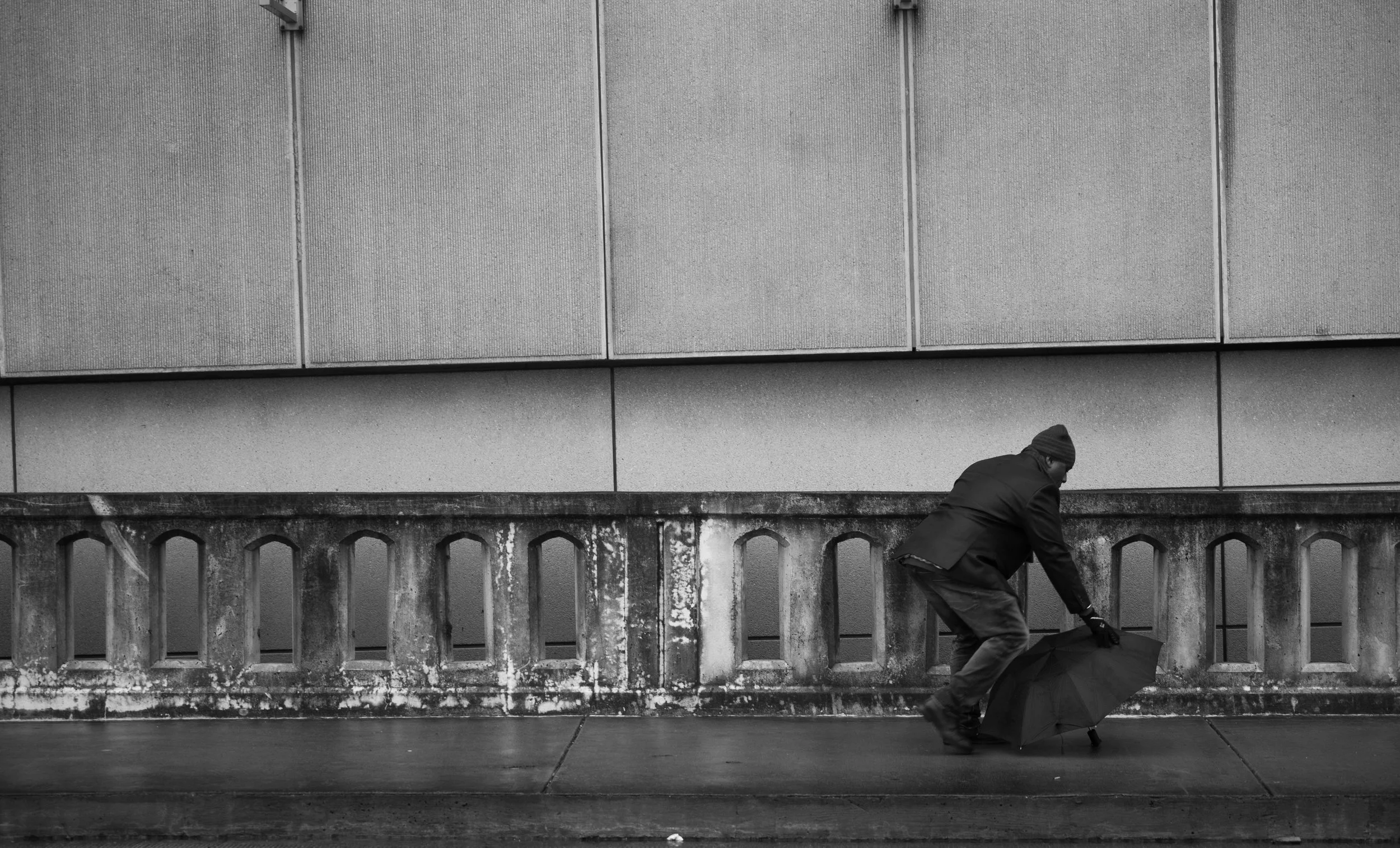downtown b&w-72.jpg