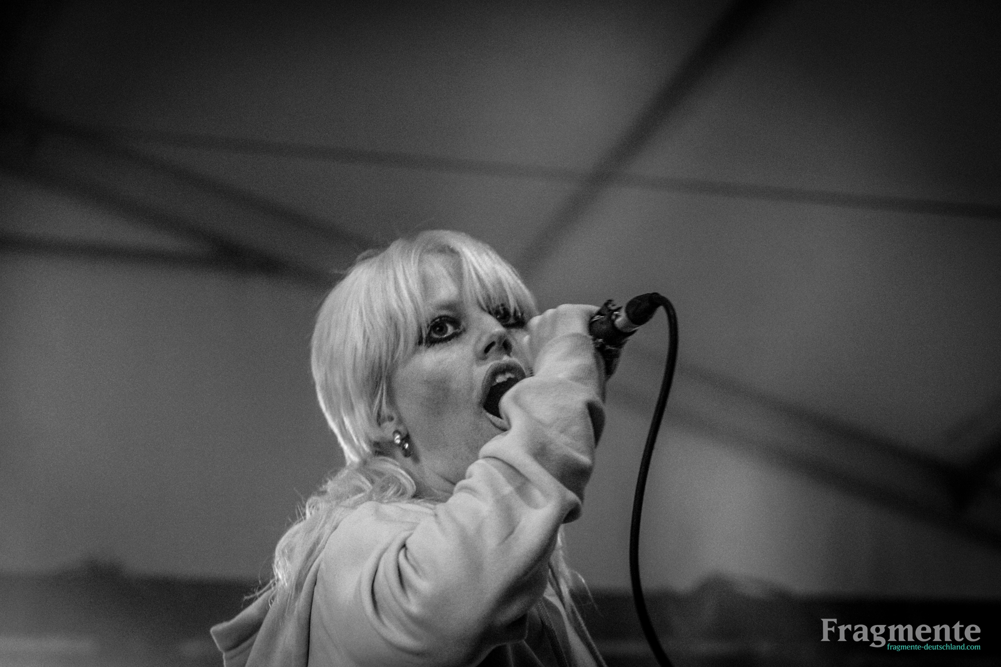 Amyl And The Sniffers -5456.jpg
