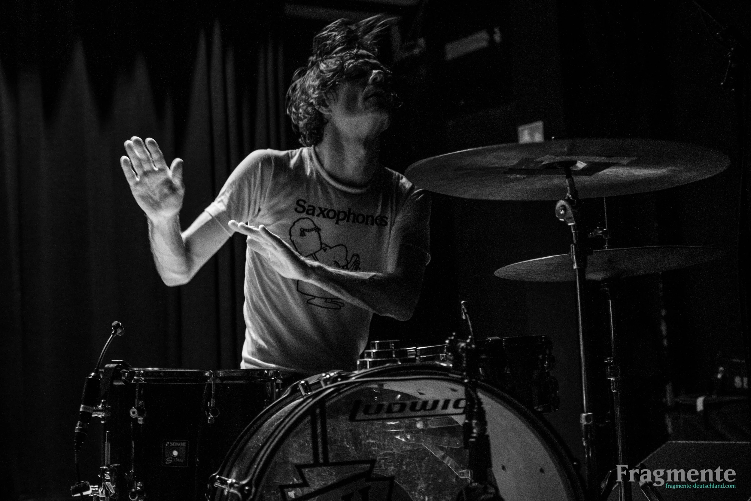 Deerhoof-30.jpg