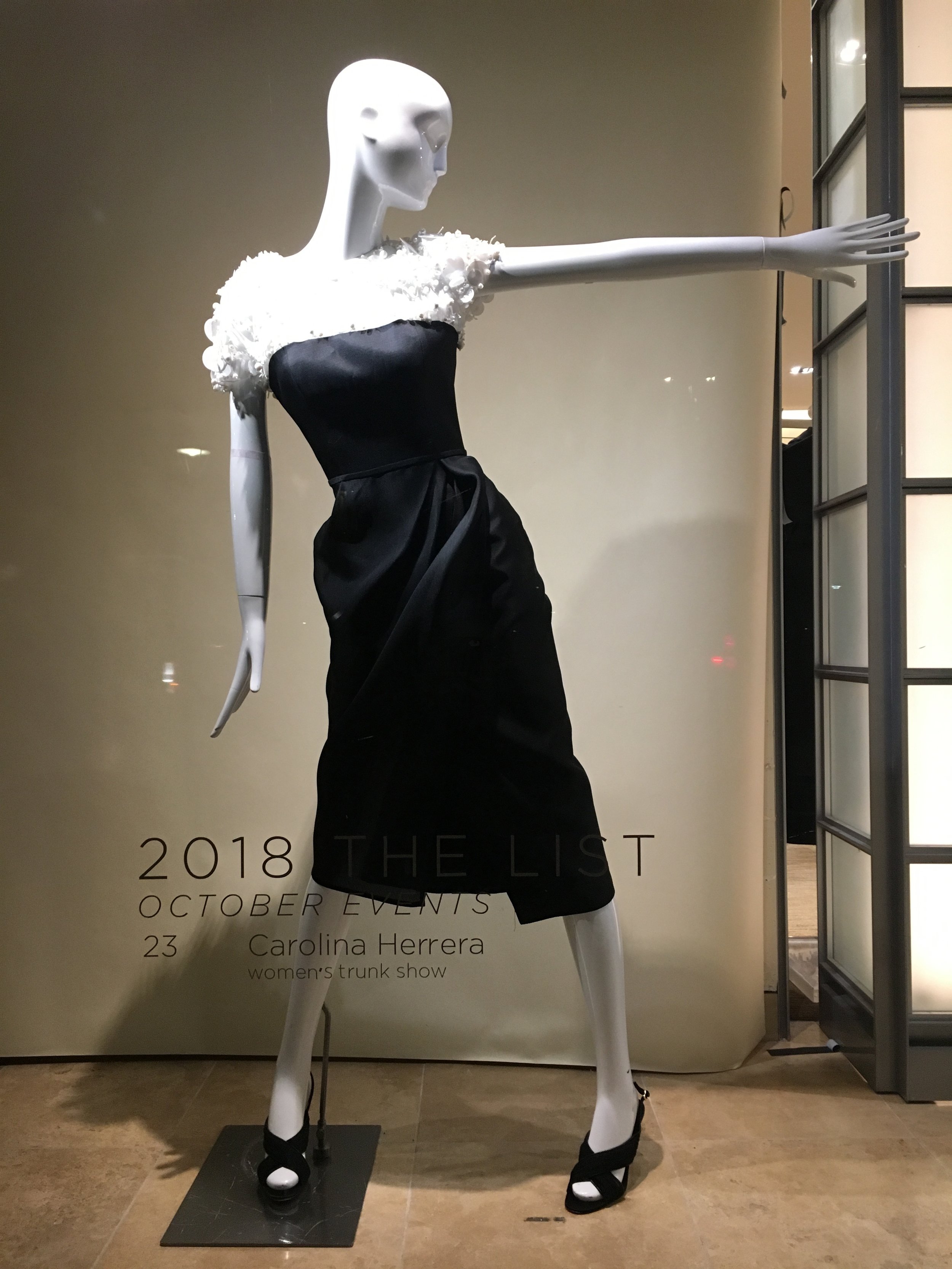 Carolina Herrera Window