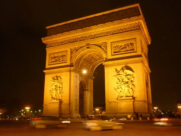 arc de triomphe Learn French in Paris