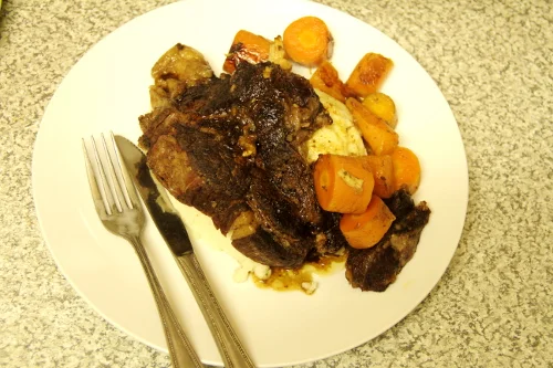 It does not look like much but it satisfied this blacksmith and a mechatronic engineer. You know, the really discerning foodie types. 