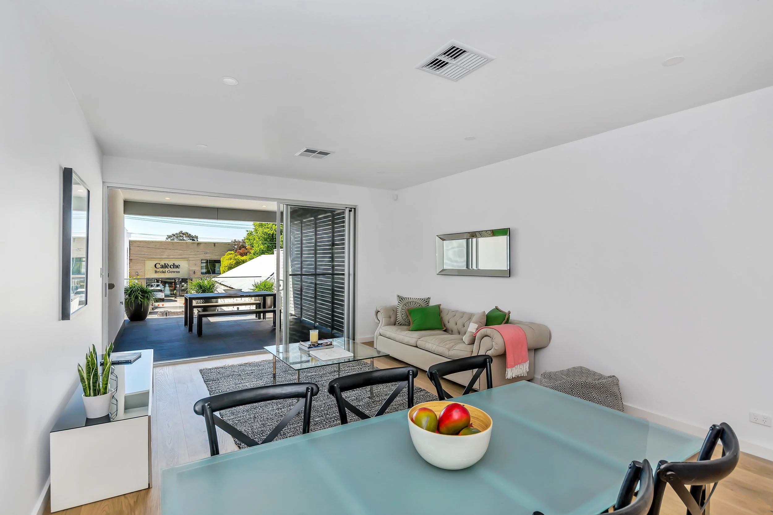 The magnificent open living and all weather Alfresco entertaining