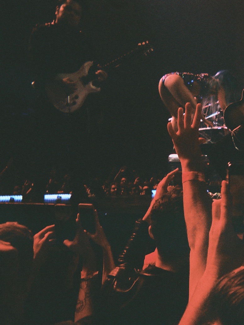 9020820-R2-015-6.jpeg