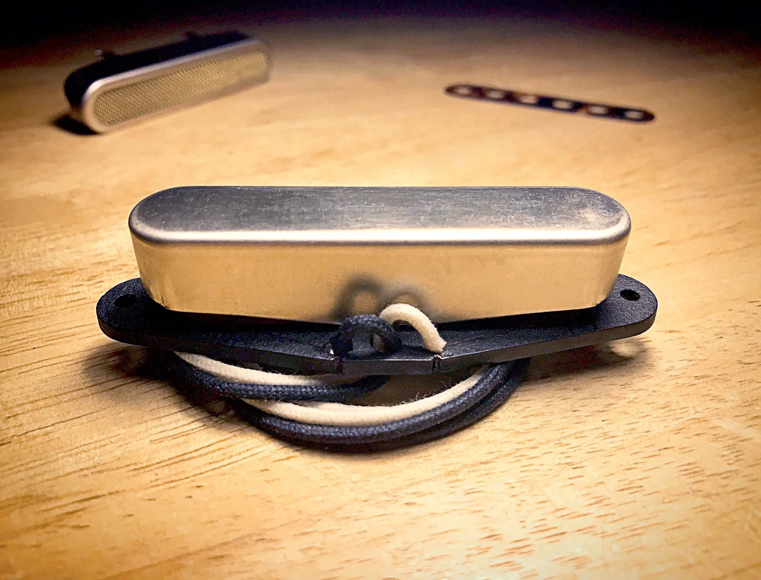 VITI DI MONTAGGIO PER PICKUP A COLLO TELECASTER FENDER PURE - Foto 2