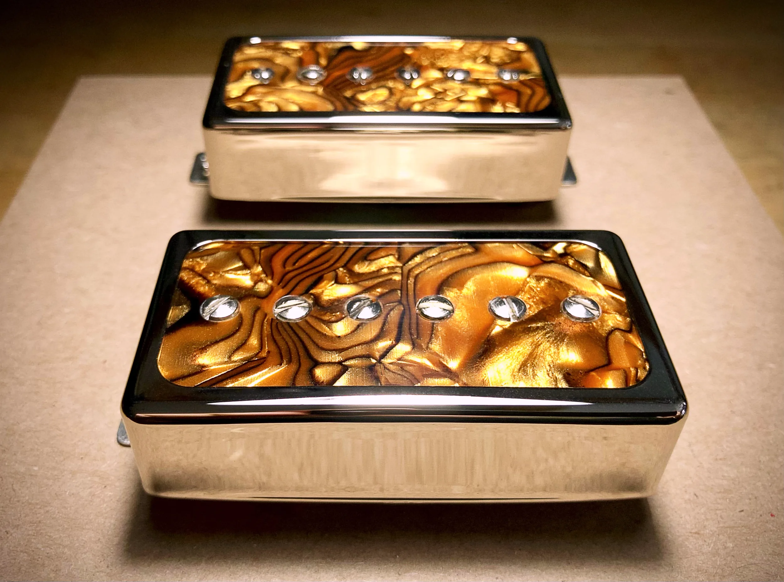 Nickel Open · Tiger Pearl