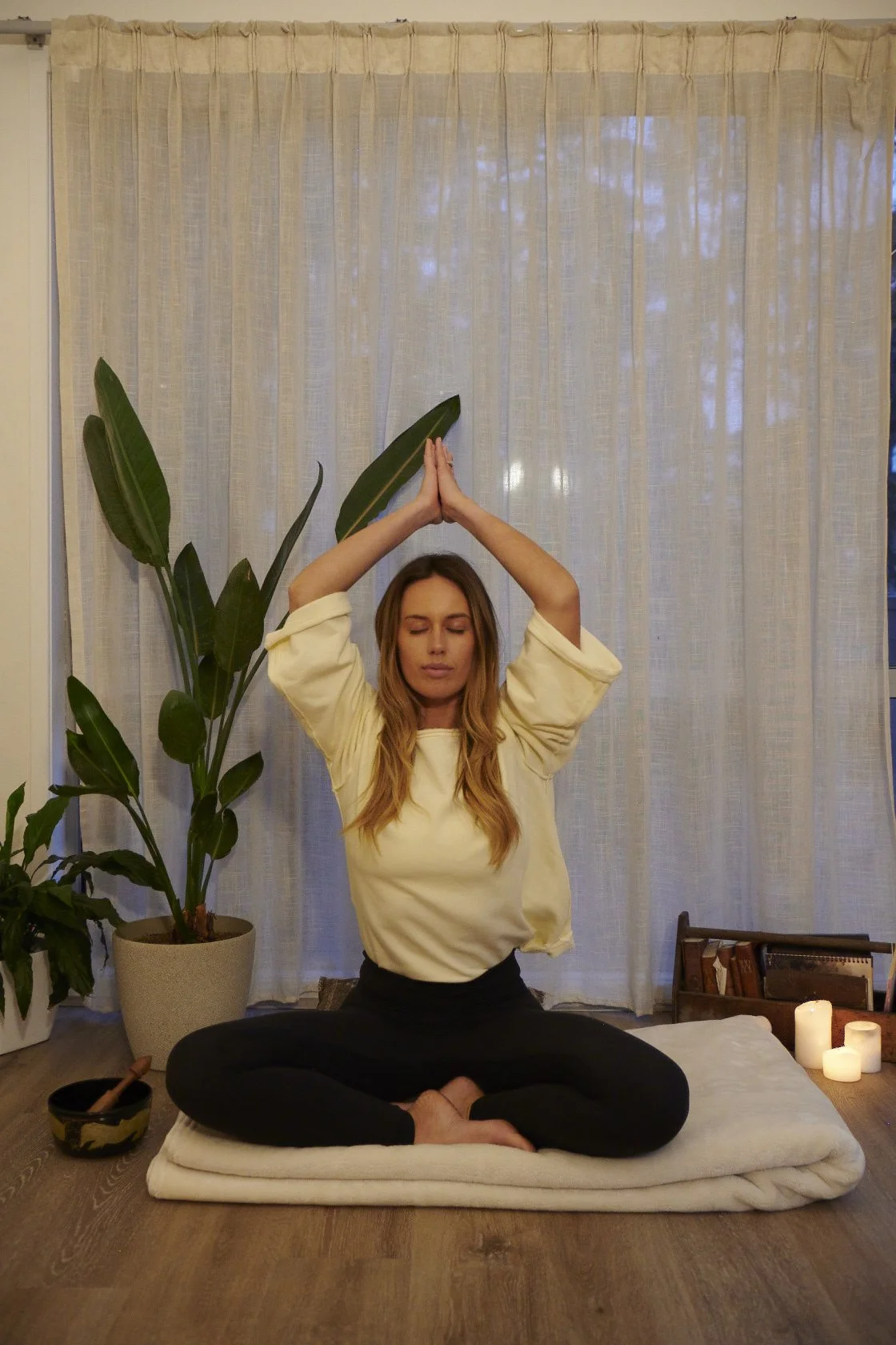 Feel Good Friday Meditation w/Eliza
