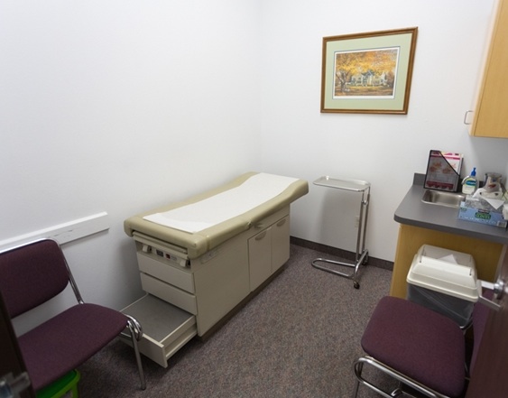  Our exam rooms feature commercial medical equipment that has been certified for use in the modern medical office. 