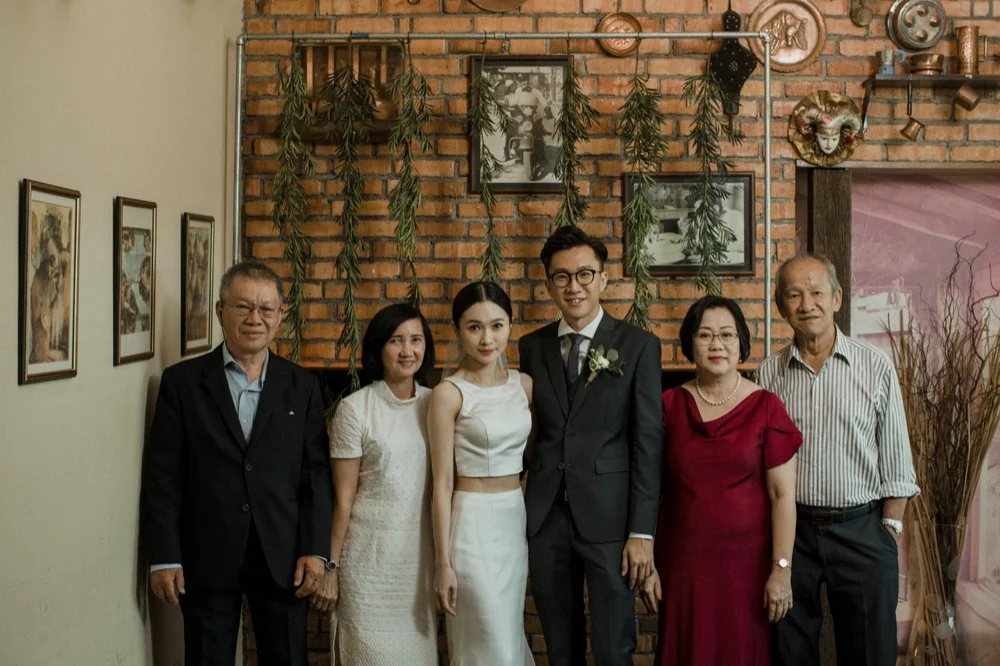 UV-024_resized.jpg