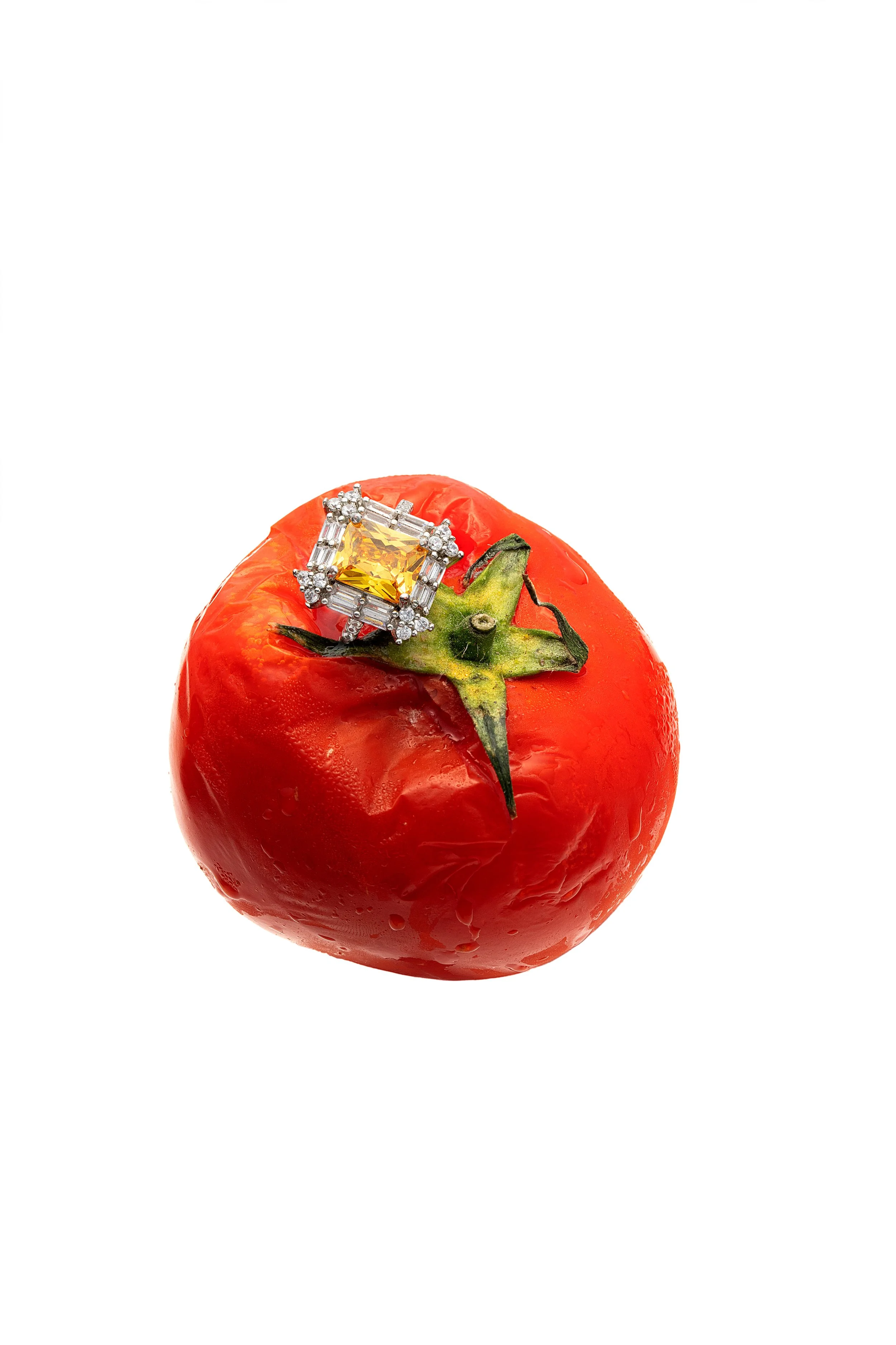 tomato&ring.jpg