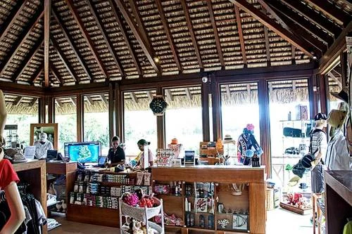 Le magasin de golf de l'Ile aux Cerfs Golf Club