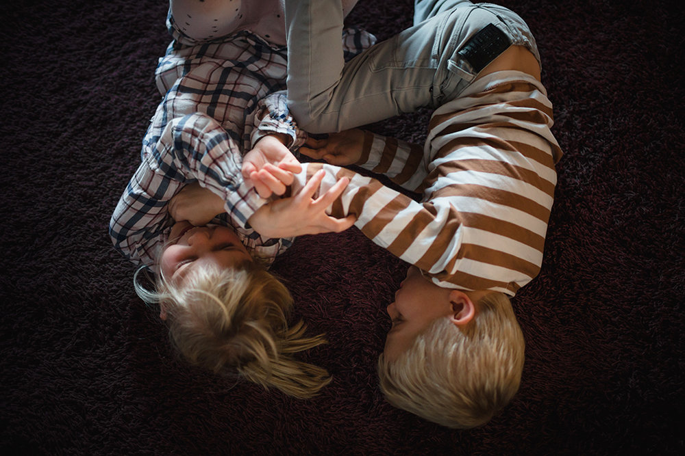 Nyfoddfotografering-lifestyle-familjefotograf-Stockholm_8.jpg