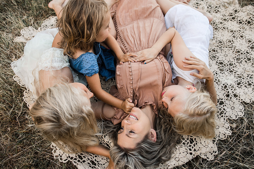 Styling_what-to-wear_family-session_familjefotograf_Stockholmjpg_1.jpg