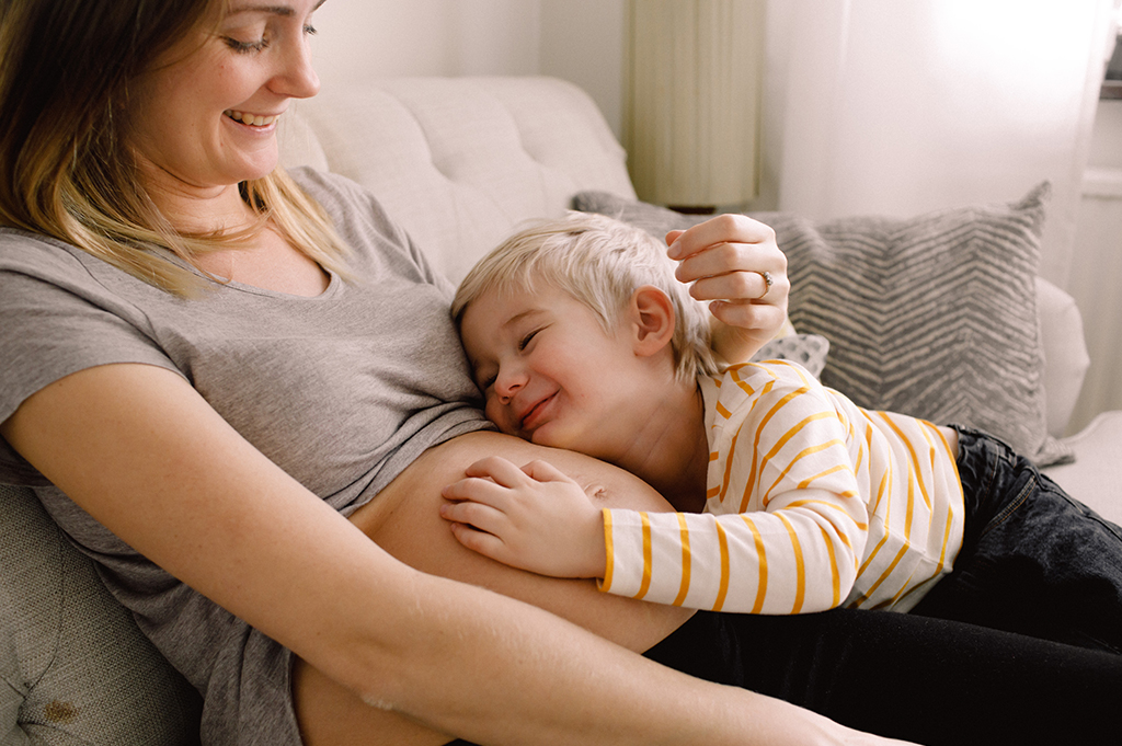 Lifestyle_gravidfotografering_familjefotografering_Stockholm_14.jpg