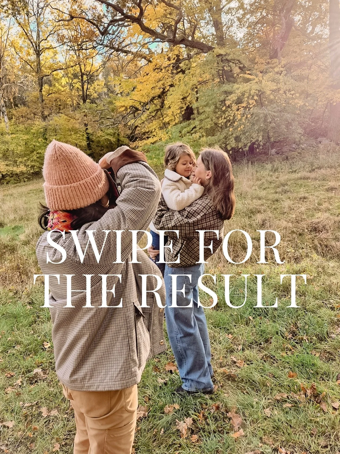 Se hur familjebilden blev🙌🏼 
.
Jag uppskattar verkligen n&auml;r familjer tar lite behind the scenes bilder. Om du swipar s&aring; kan du se resultatet fr&aring;n min sida av linsen🙌🏼 Mamman som s&auml;llan &auml;r med p&aring; bild d&aring; hon 