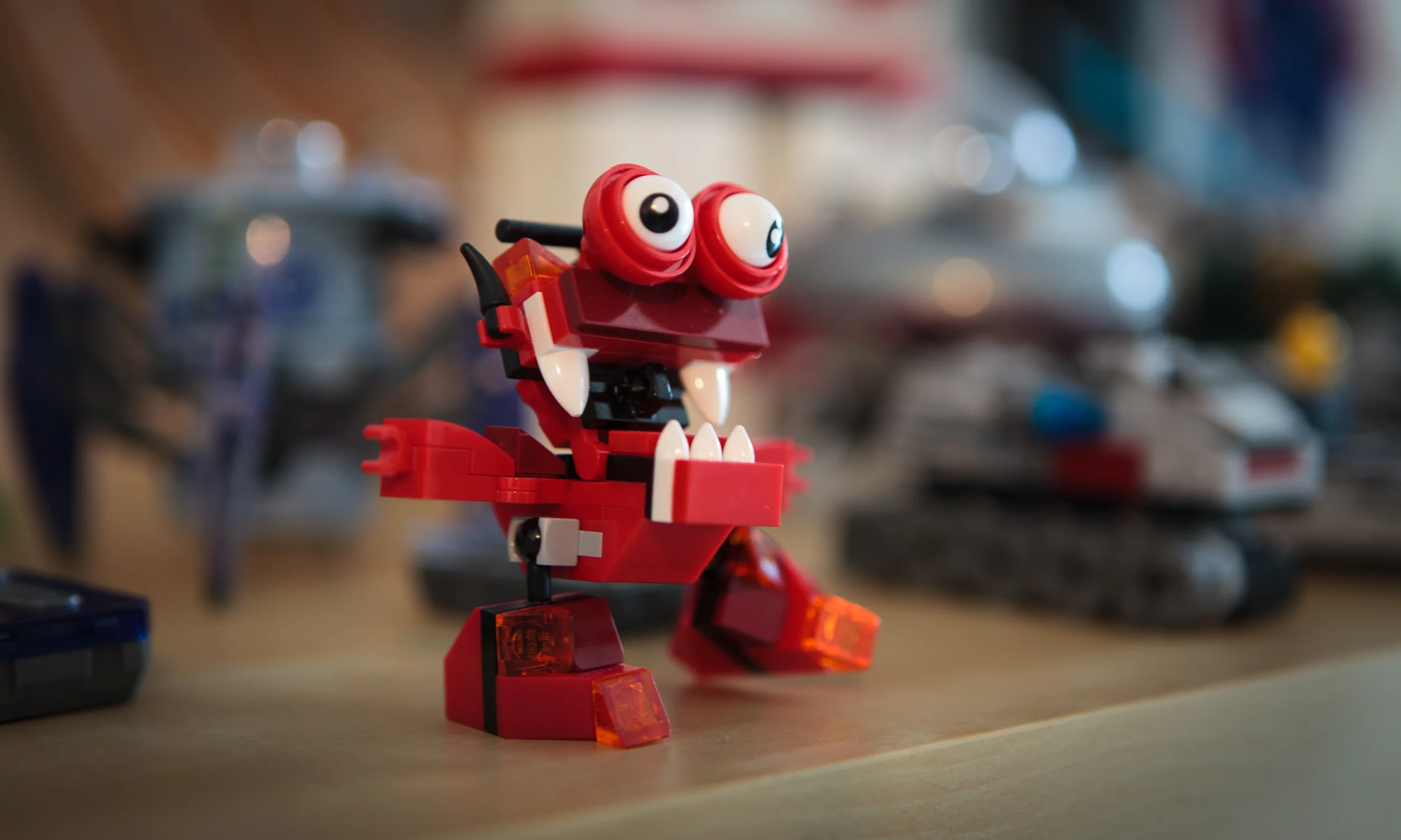 Lego_Monster_wide-01 a.jpg