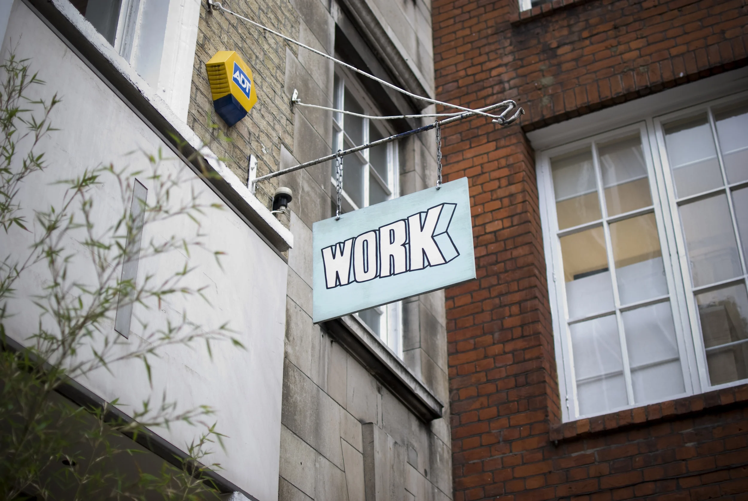 worksign.jpg