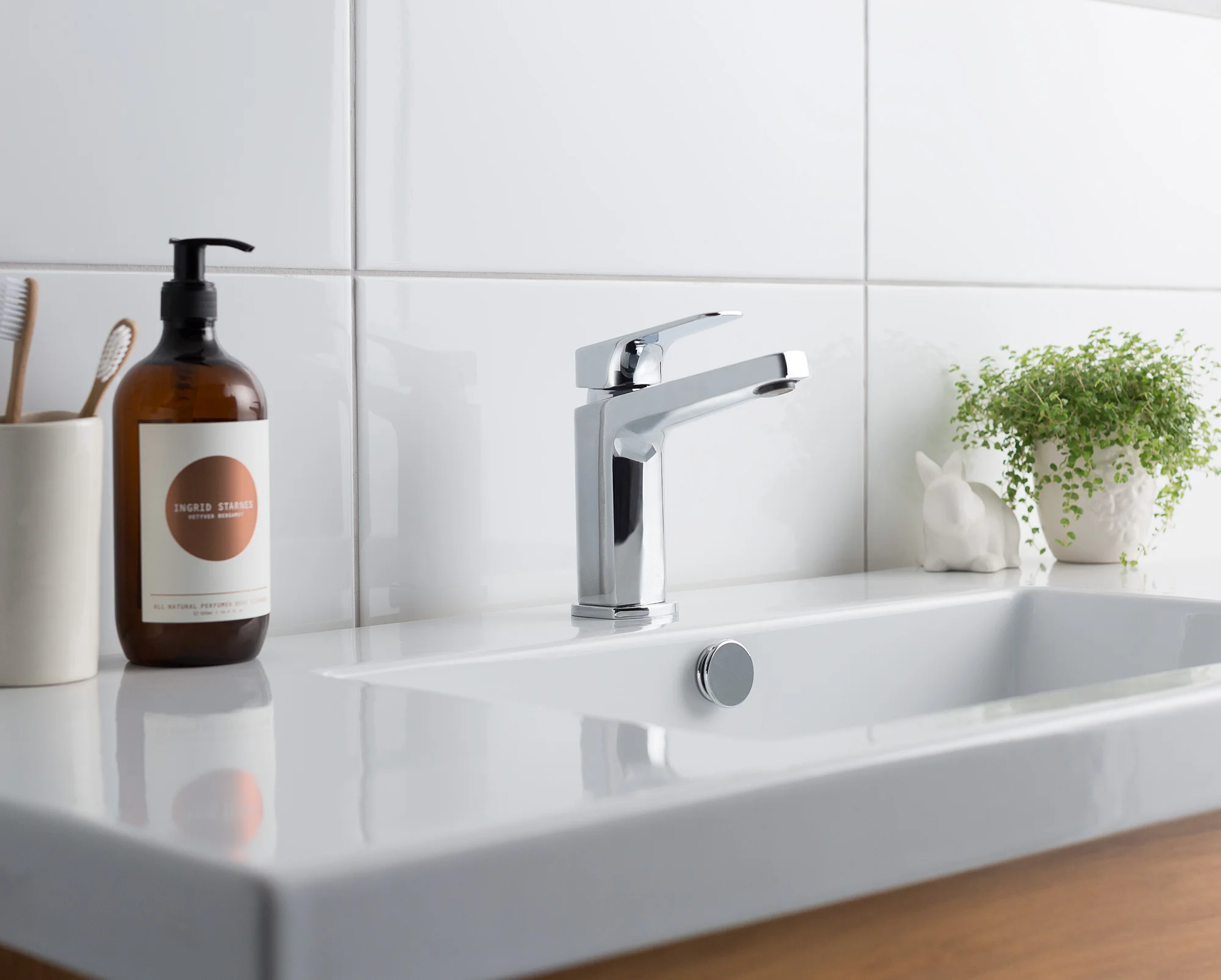 waipori-basin-mixer-6.jpg