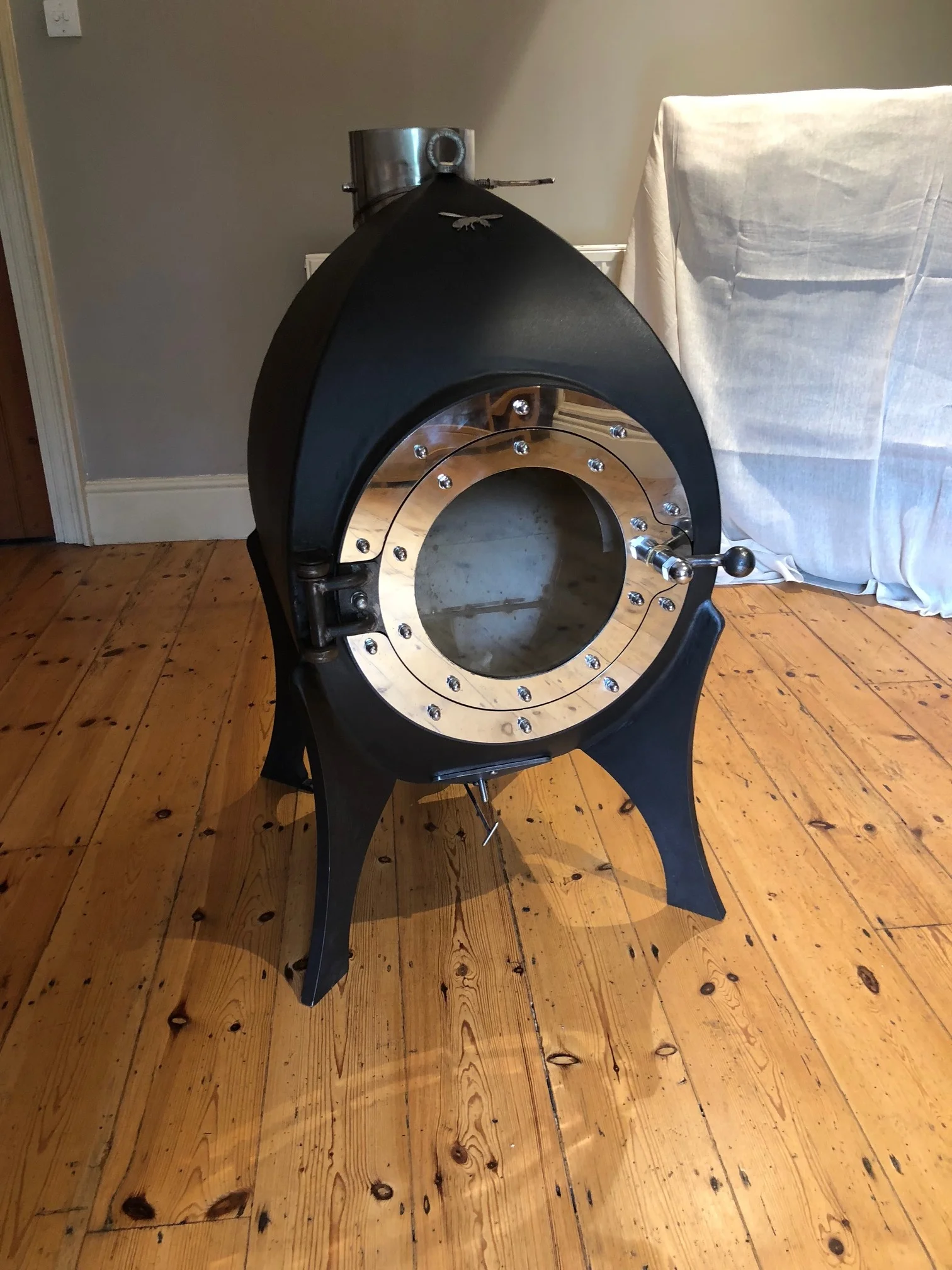 Model 900 being installed...