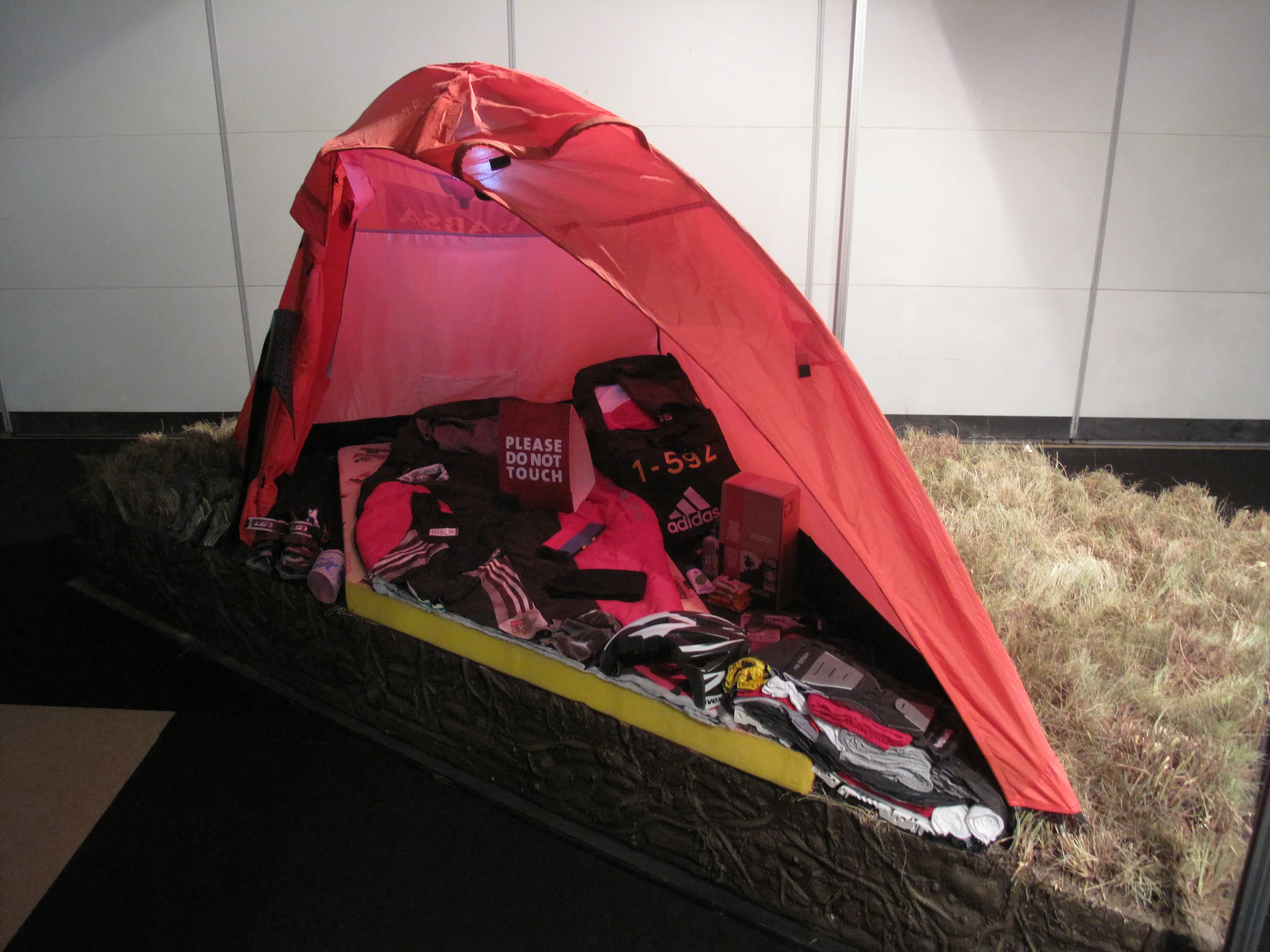 DESIGN INDABA TENT INSTILLATION