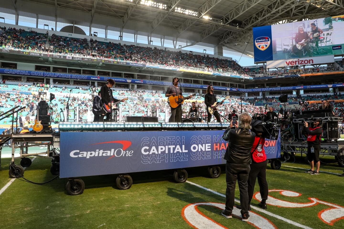 Setting the Orange Bowl stage with iconic performances 🍊✨

Halftime: @thirdeyeblind 
FanFest: @parmaleemusic 
National Anthem: @krystalmolinaa 
Photographer: @exclusiveaccessnet