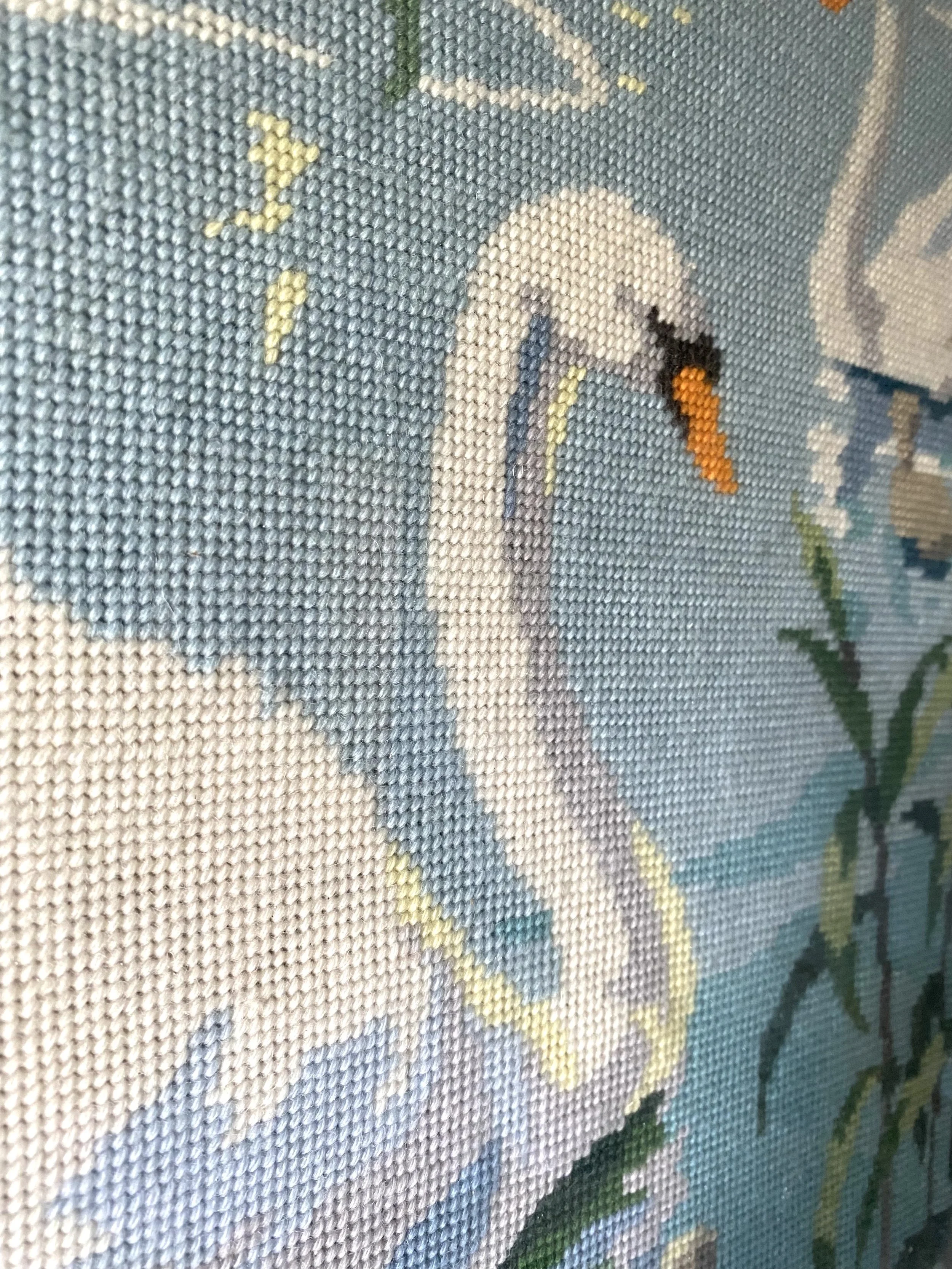 Swan needlepoint3