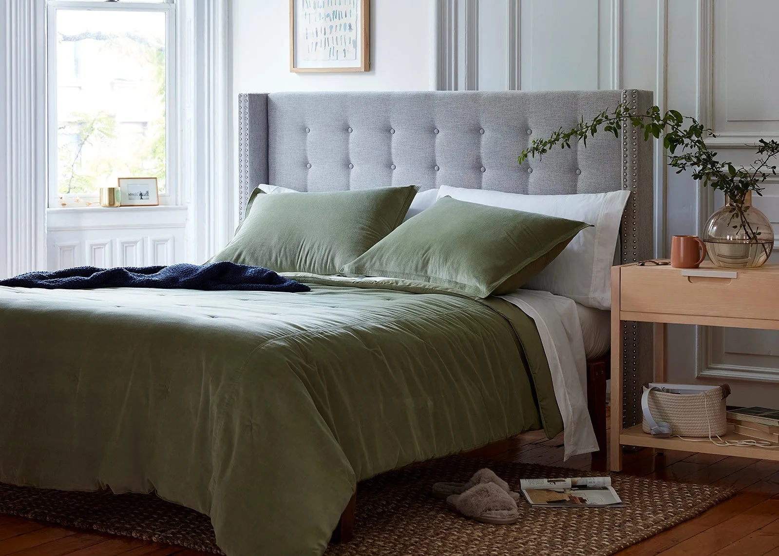 C-002022-01-006_060-13-0282_TH-Trad-CottonVelvetComforterShamSet-Green-FQ_crop.jpg