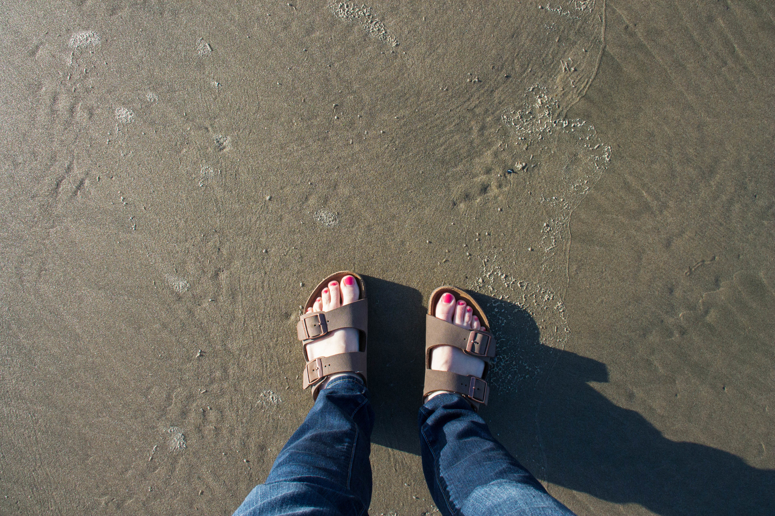 My pasty toes see a beach for the first time in years