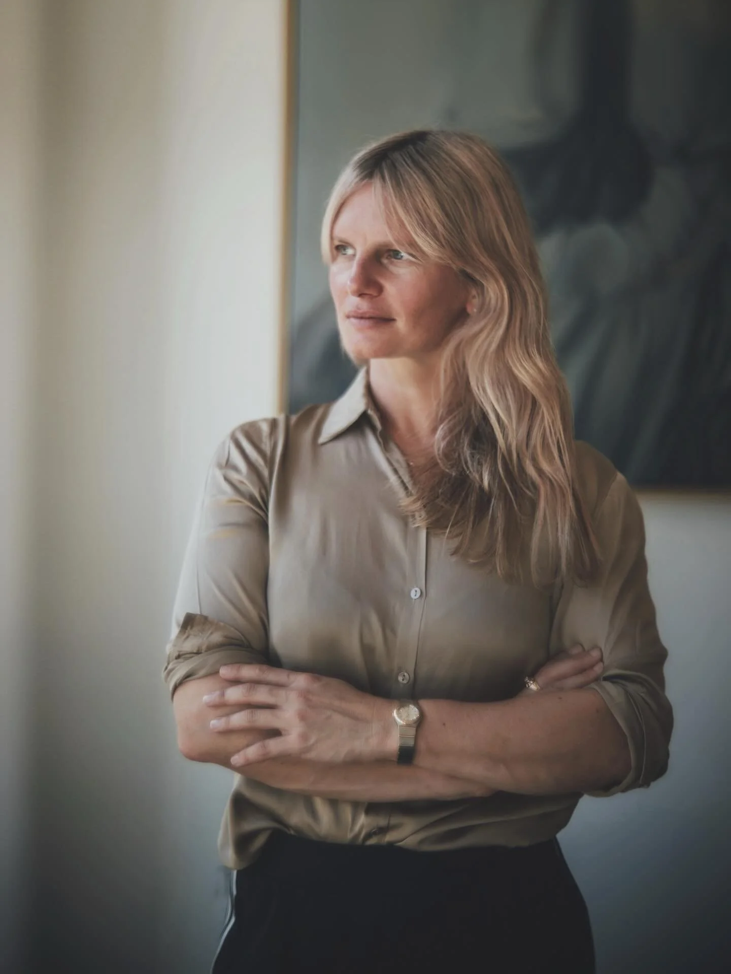 Not an artist. 
In the business of art.