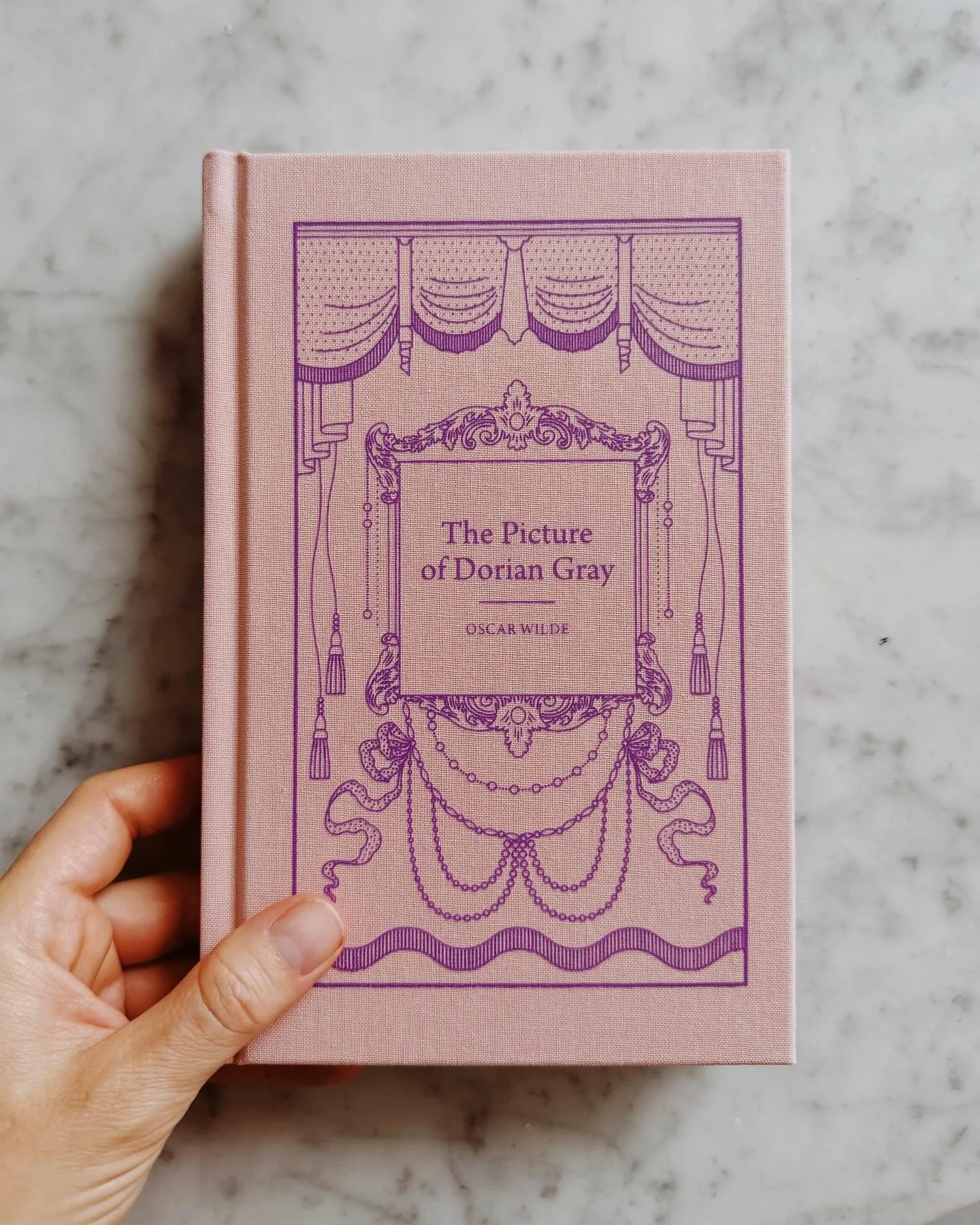 Project Brief: To illustrate 10 Classic Book Covers in mono-linear style. 
Client: @hachetteus 
Dates: 2024

*

This account is evolving. If you&rsquo;re here for my paintings and the updates about my forthcoming solo show, then please follow @saltai