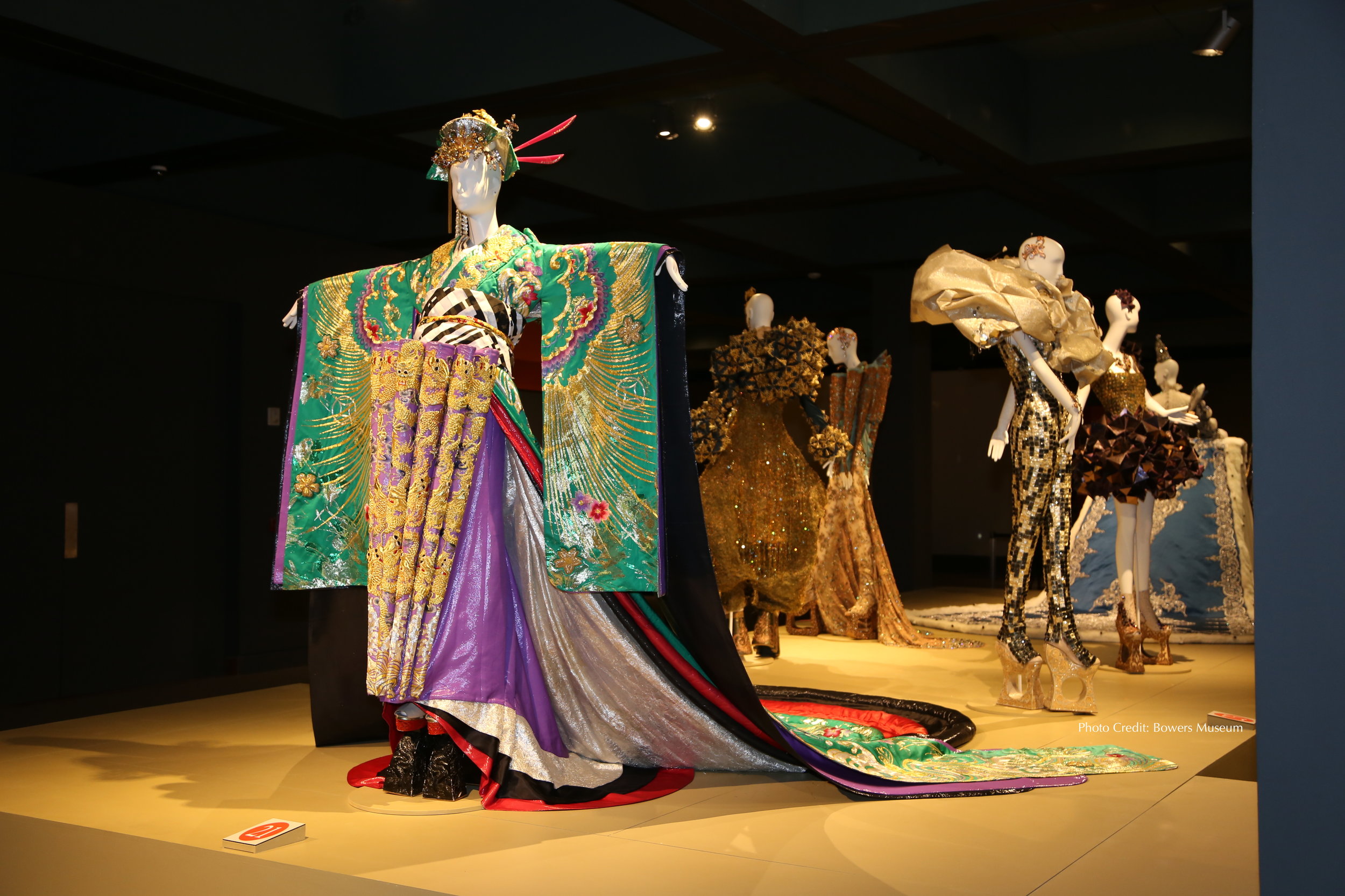 Bowers Museum "Guo Pei : Couture Beyond"