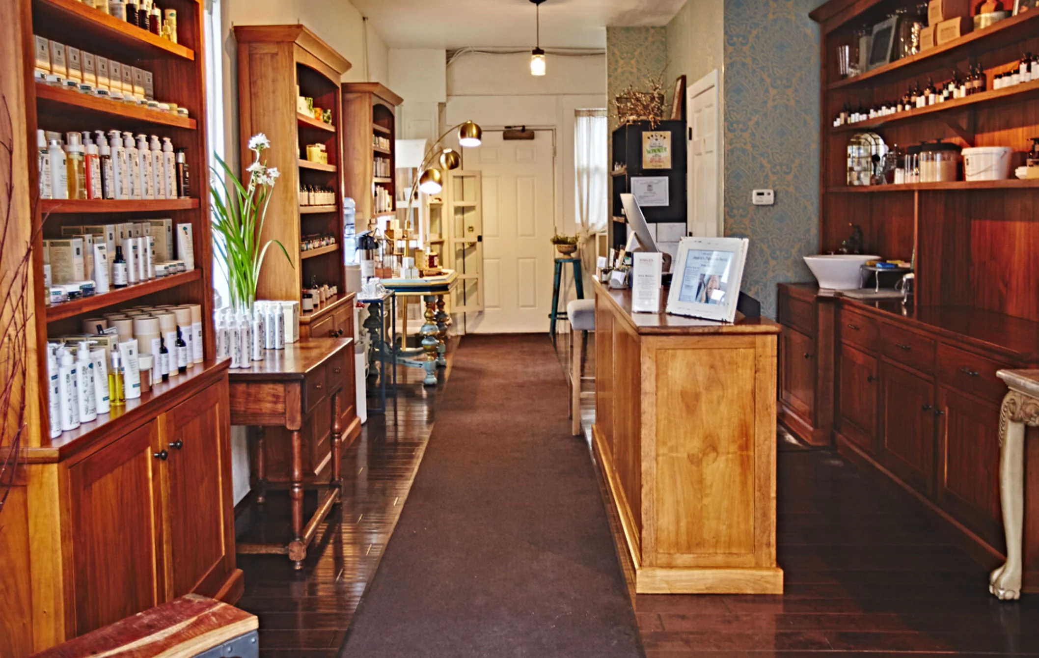 Jessica’s Skin &amp; Body Apothecary Featured on lneonline.com