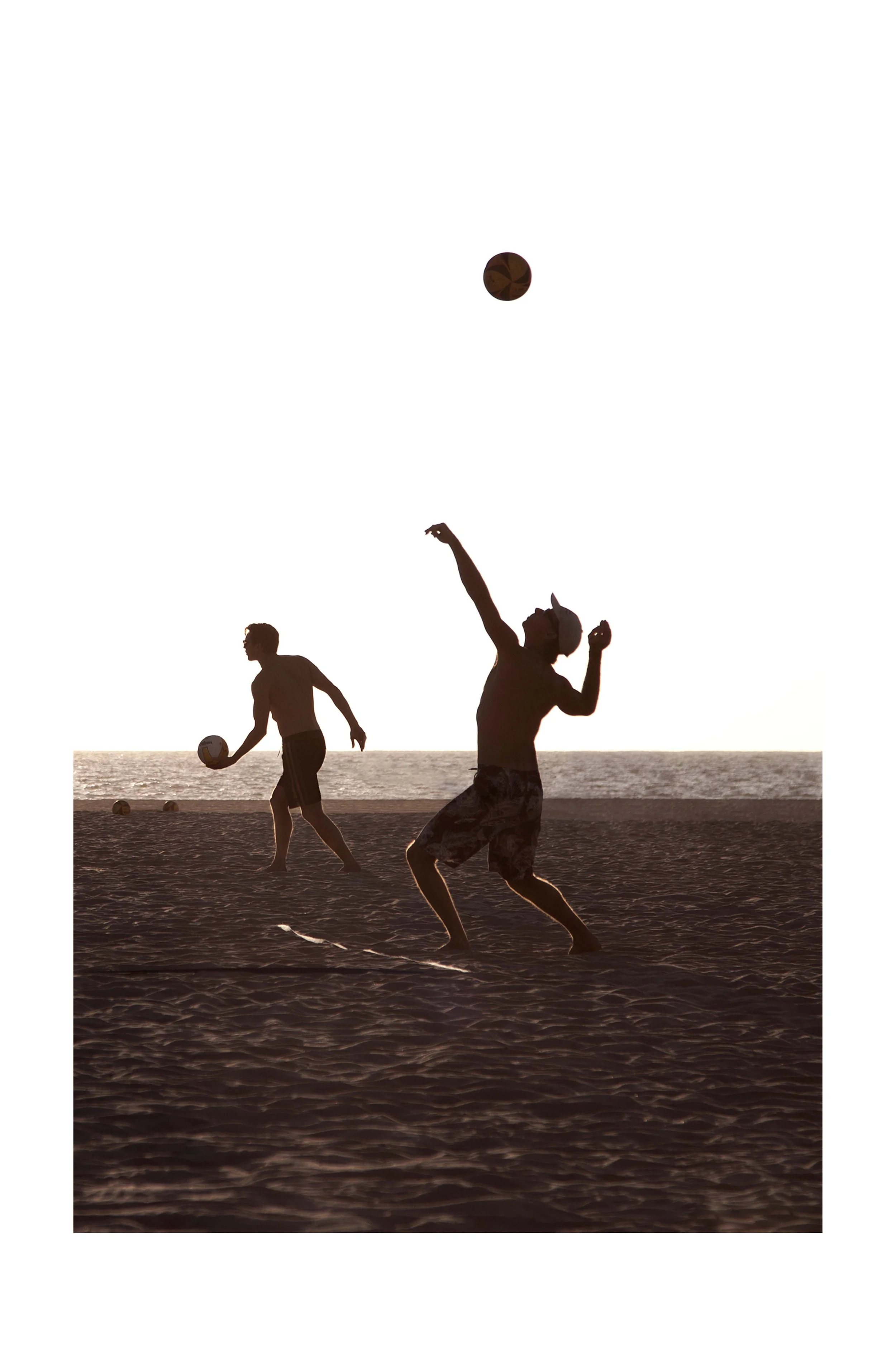 2021_009_California_Volleyball_16x24 print file.jpg