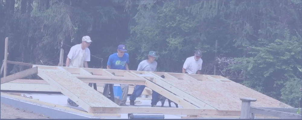WOG+men+working+on+Phils.jpg