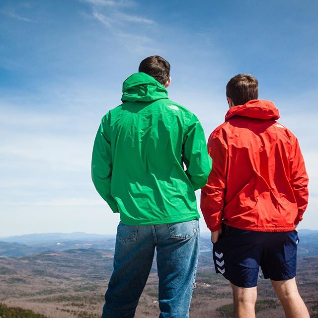 #neverstopexploring #northface #northfacerainjacket #whitemountains #ems #goeast #adventurephotography #lifestylephotography #outdoorapparel
