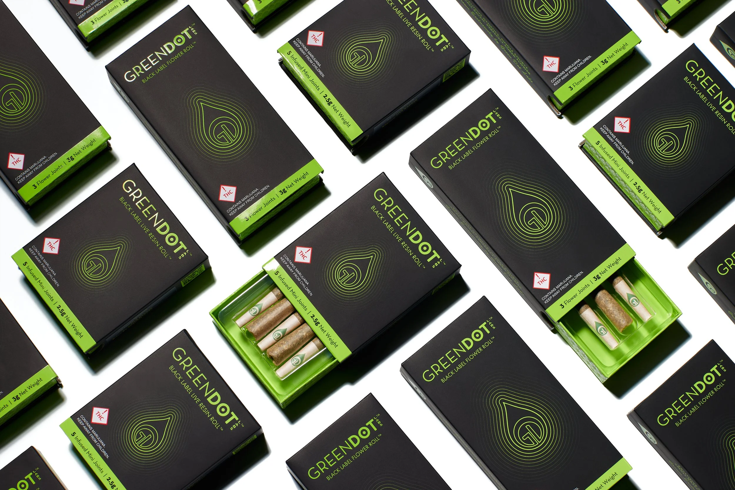 WEB_TeganKStudios_GreenDot_2220.jpg