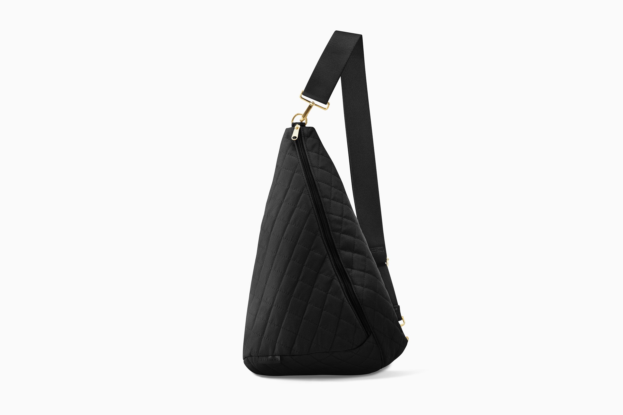 20221101_Canvelle_Quilted_5142_black.jpg