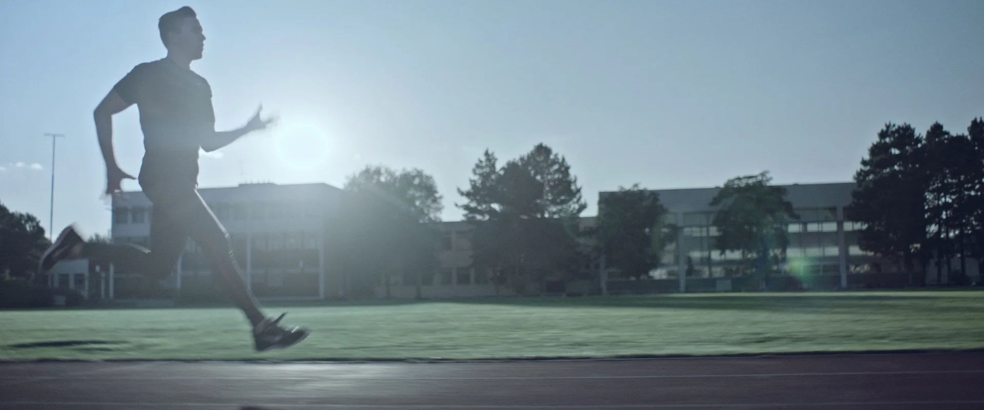 NIKE  'GO ALL THE WAY'.mov-MoviePrint-1-frame001879.jpg