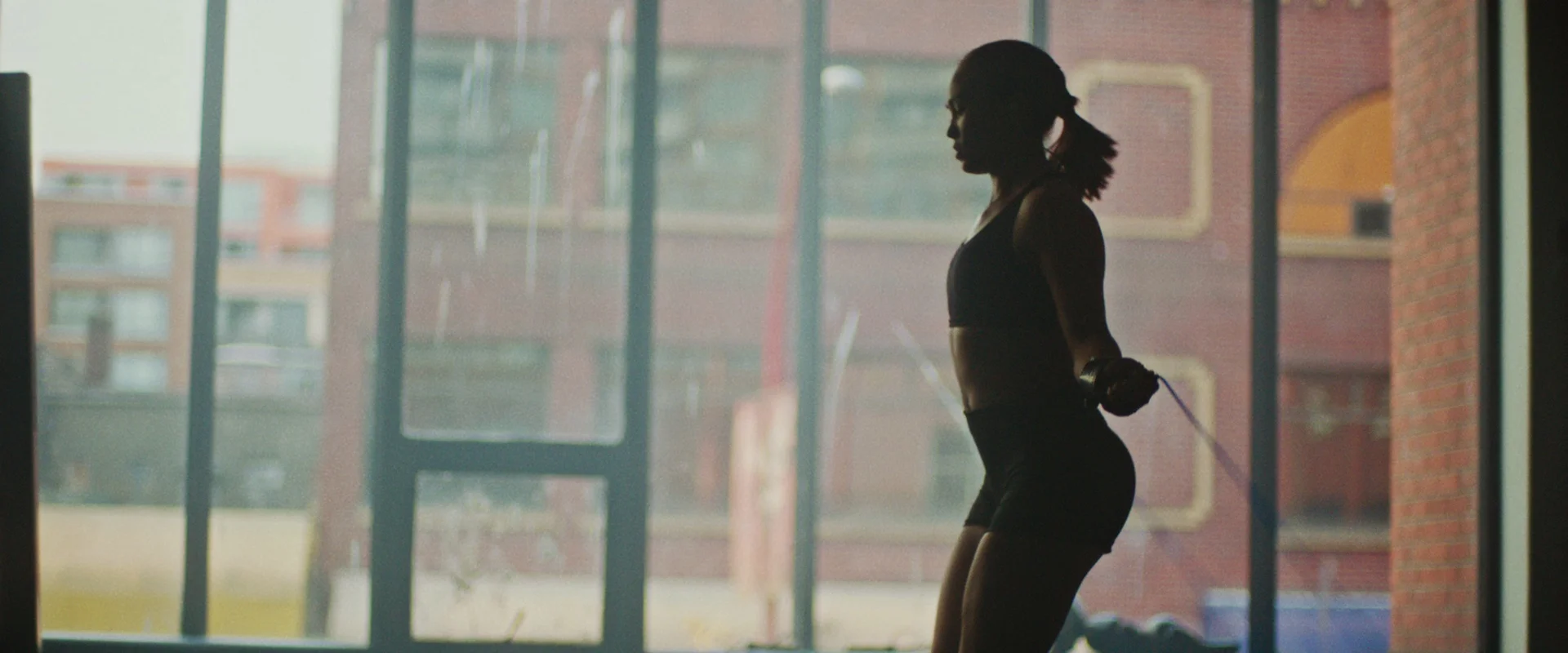 FITBIT_DC.mov-MoviePrint-1-frame002005.jpg