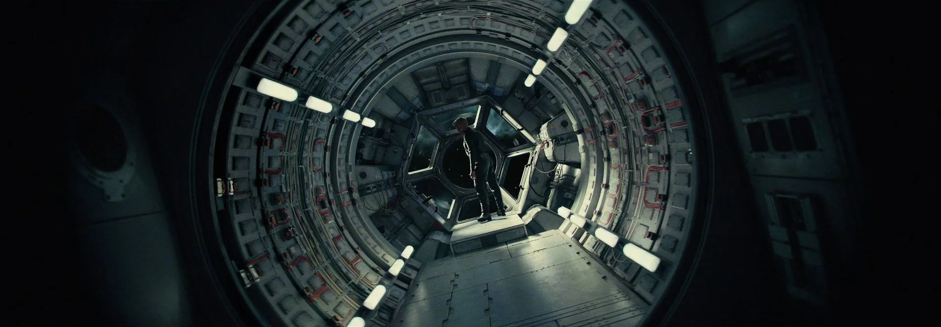 SKY_Alien_39s_TV (1).mp4-000108 edit 1.jpg