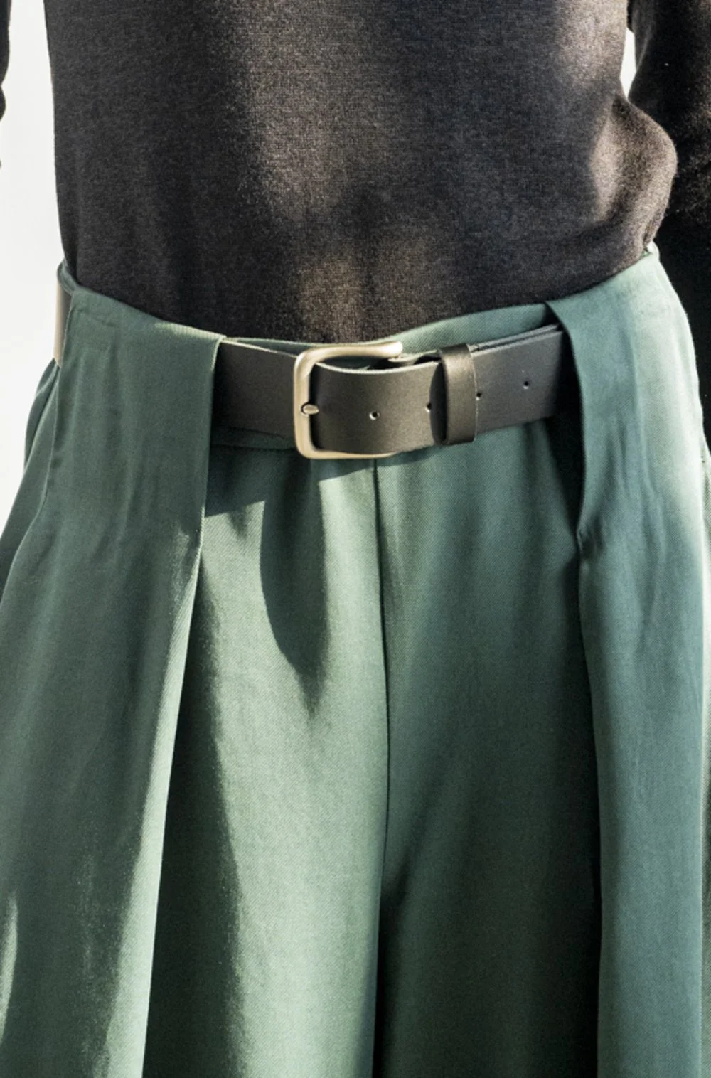 Lewis Leather Belt in Black - Bodybag by Jude