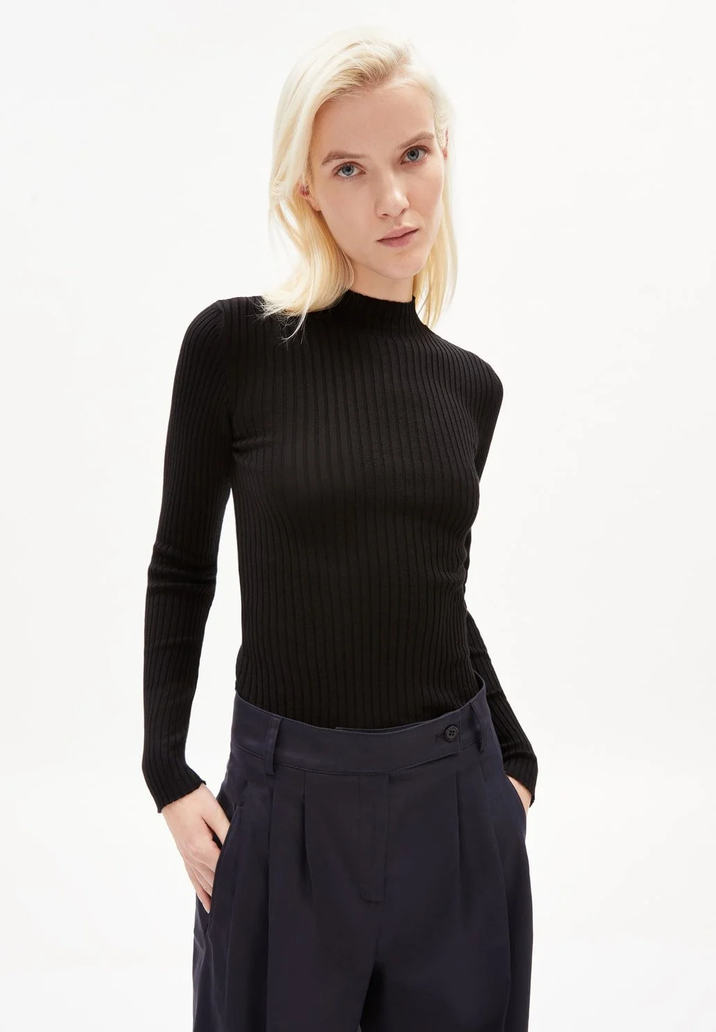 Alaania Knit Top in Black - ArmedAngels
