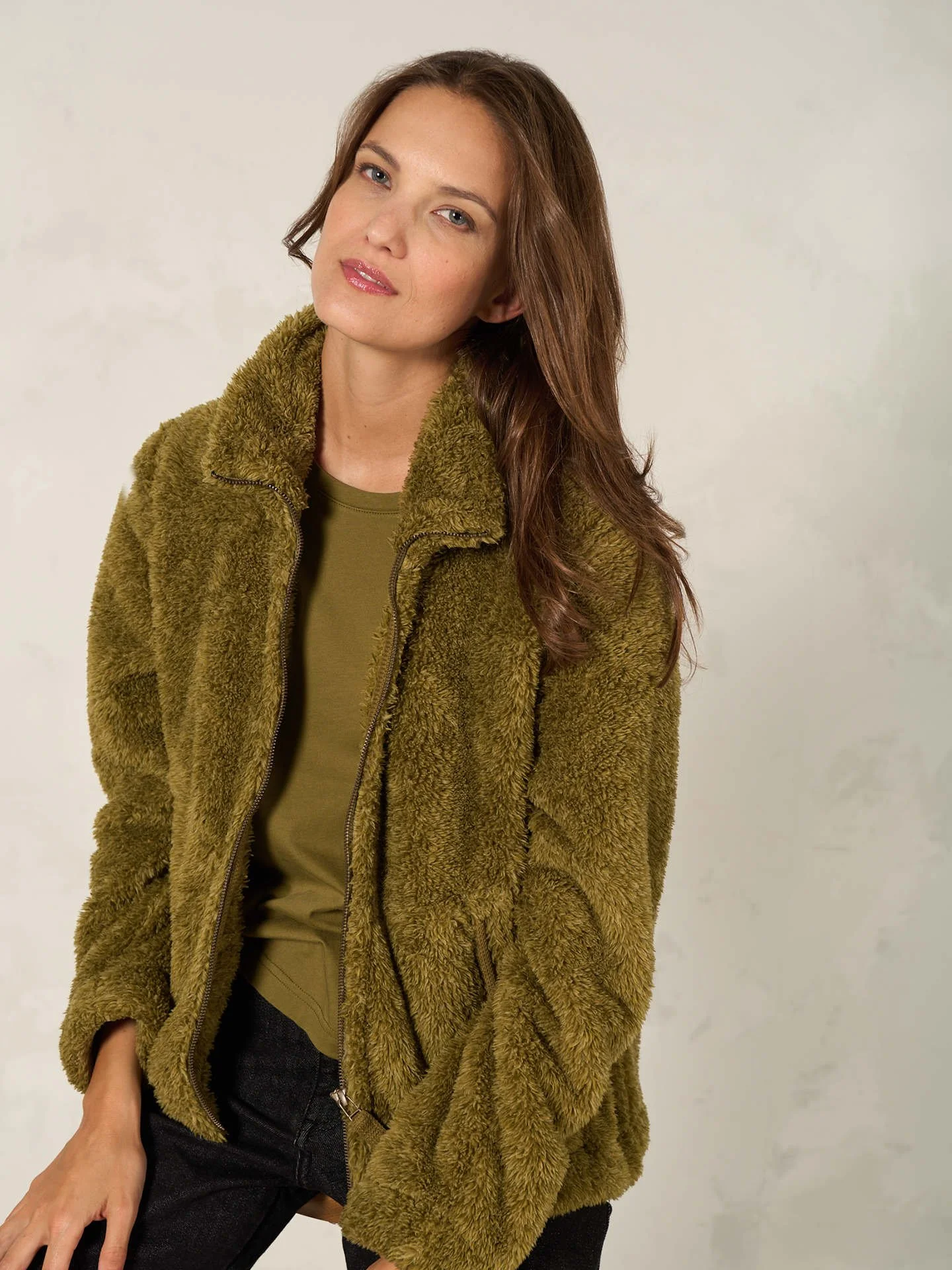 Fluffy Jacket - Nile