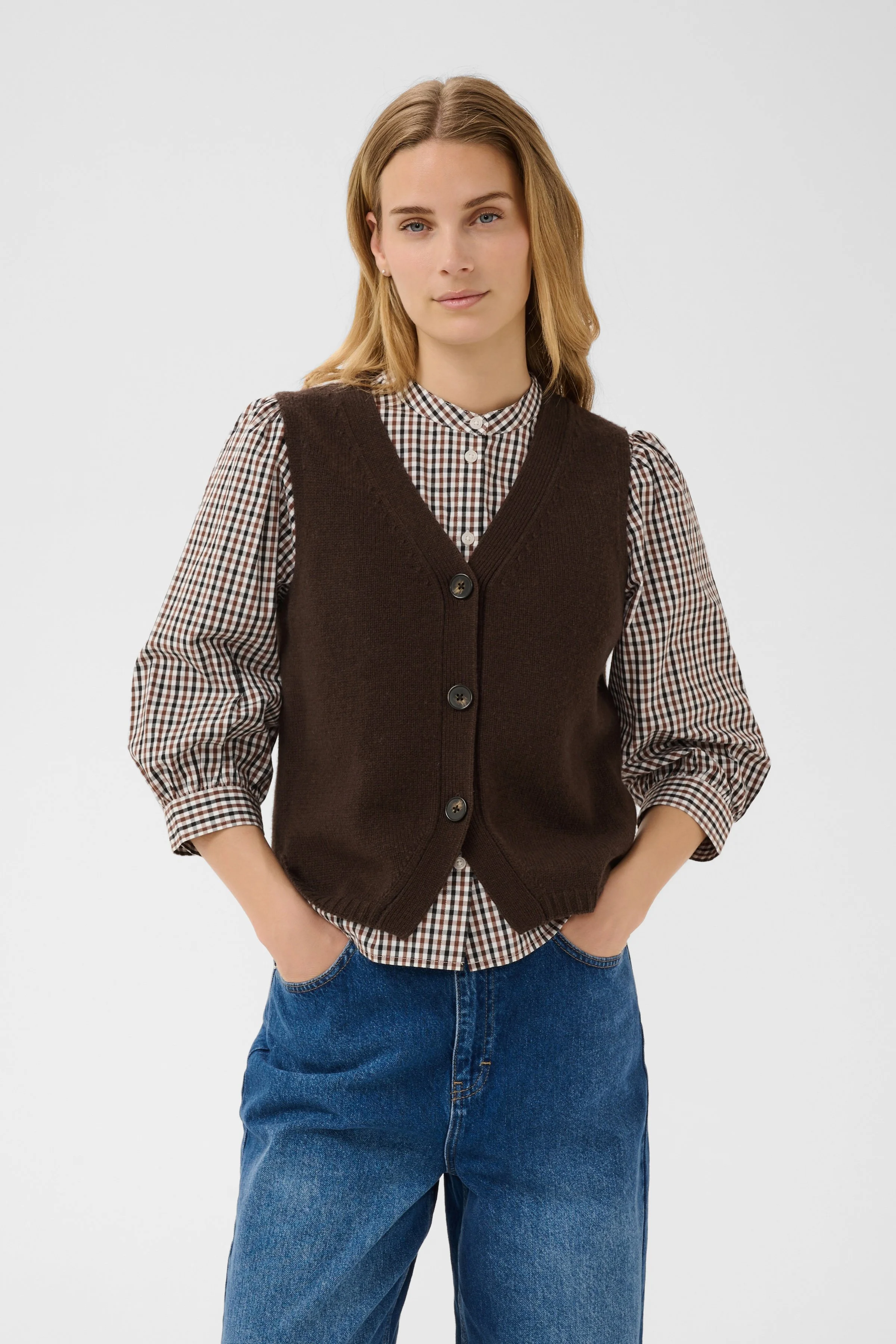 Sylva Vest in Mole - Part Two
