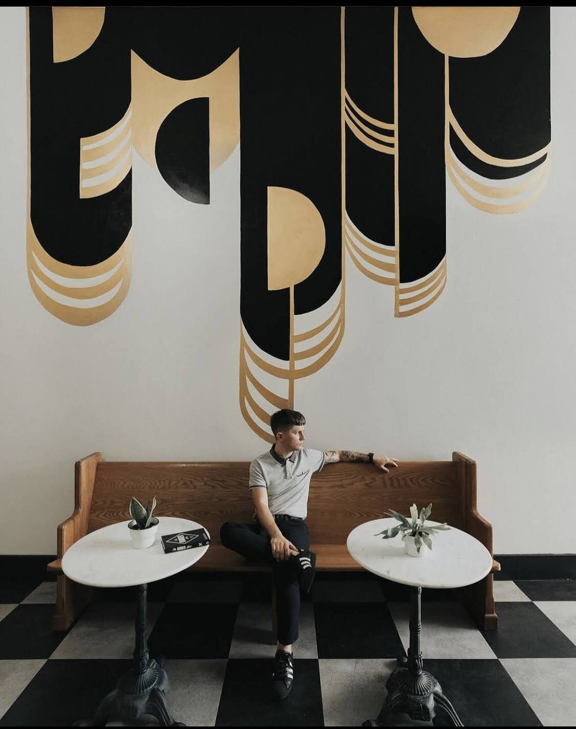 Oxford Barber -Montgomery Bldg