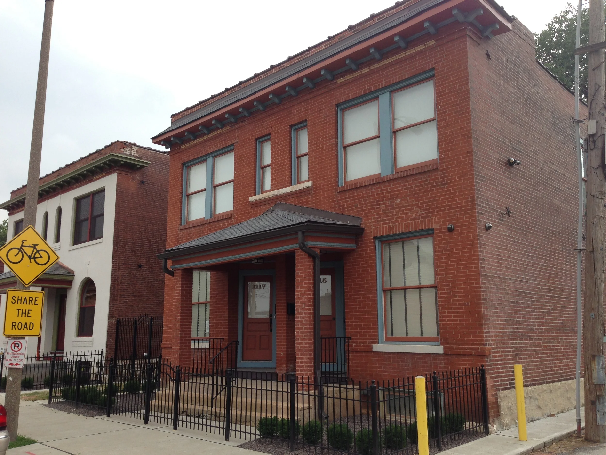 1115-21 Exterior Front.JPG