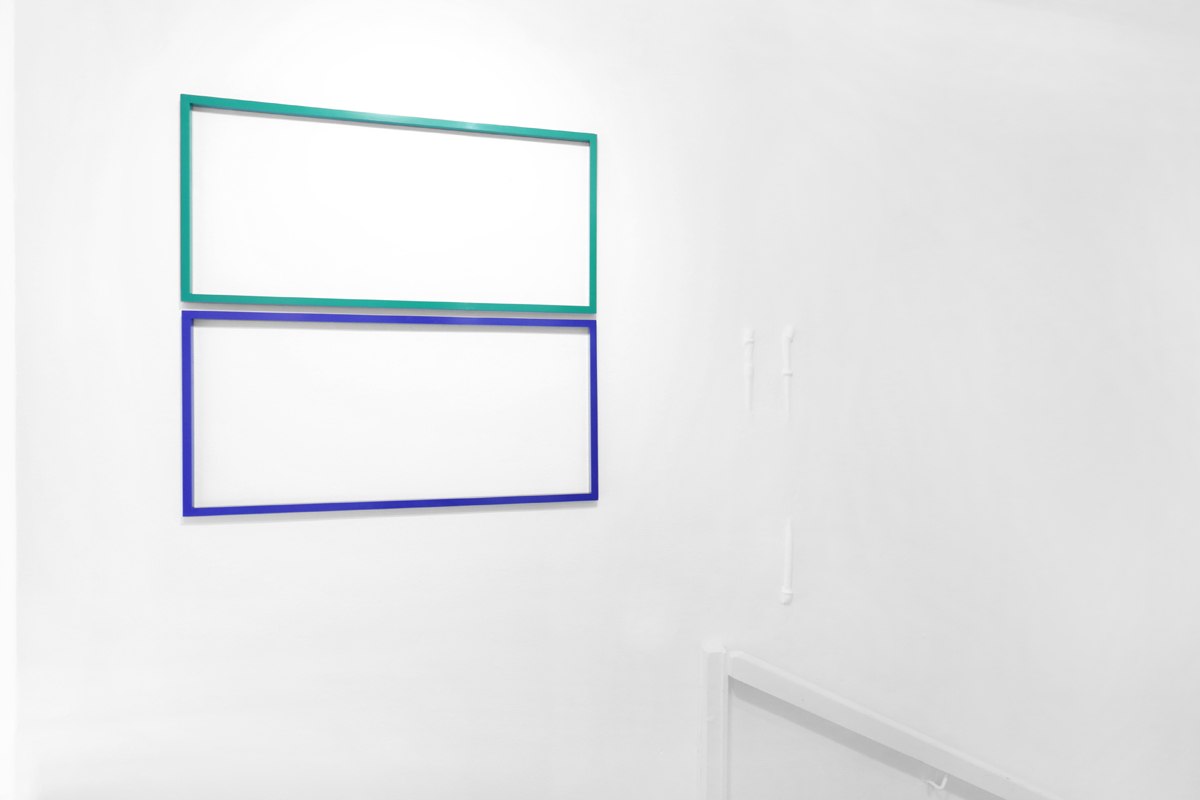 ST 37 K // installation view 2018 // each 49 x 100 x 2 cm powder coated steel Utopians & Playgrounds @ Galerie Burster Photo: Silke Briel