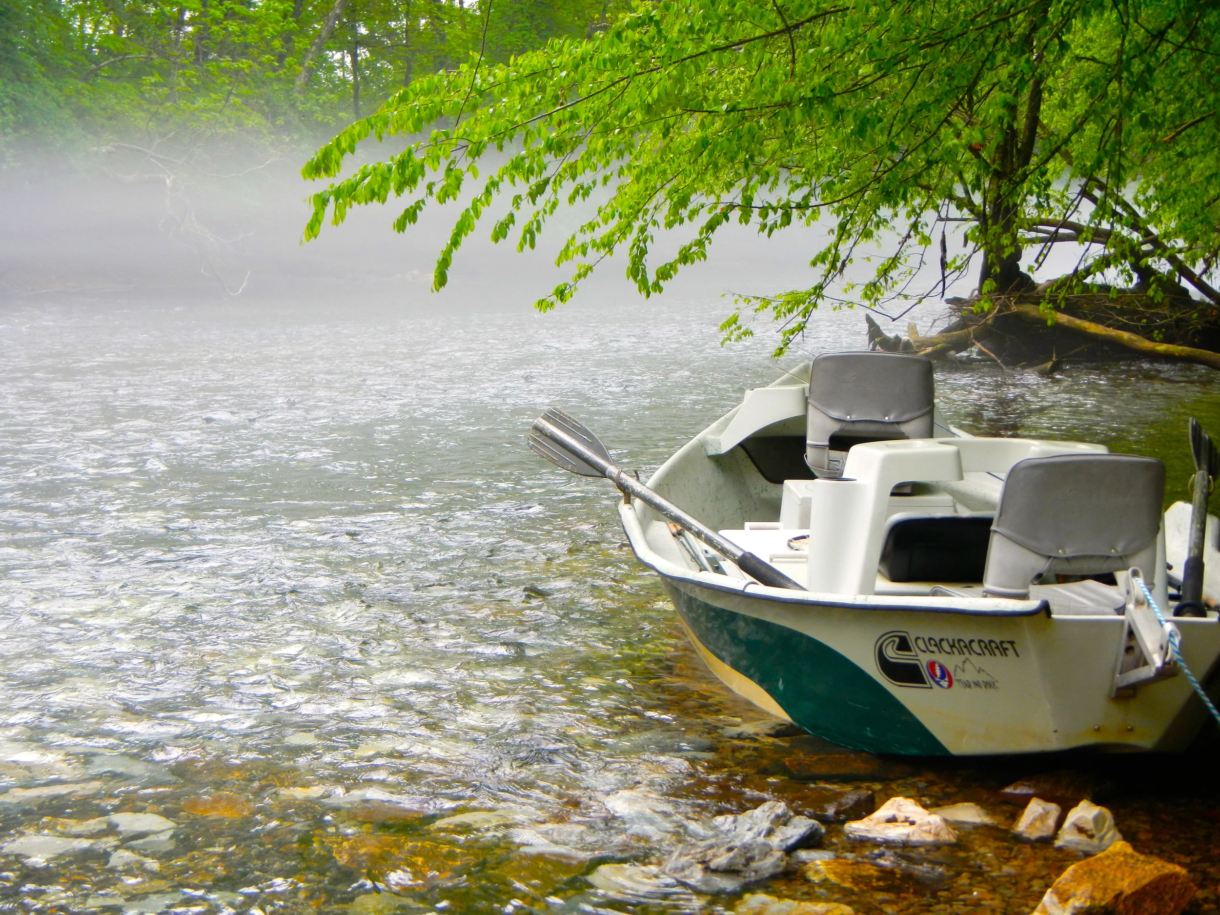  With access to the river, Catawba River Club residents enjoy boating and fishing on a daily basis. 