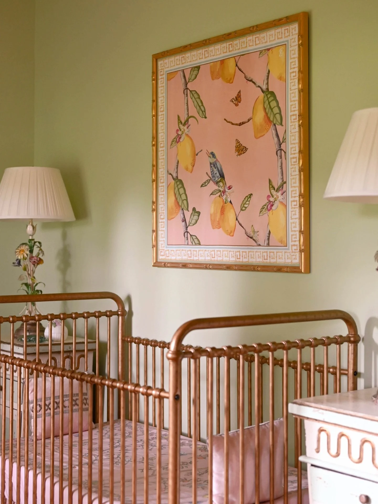 Friends, I need your help!!🫶

If you&rsquo;ve framed a CZ scarf, I would love to see how you&rsquo;ve styled it in your home. Message me a well-lit photo or video, &amp; I&rsquo;ll send a little gift your way as a thank you. 💝

Seeing your pieces s