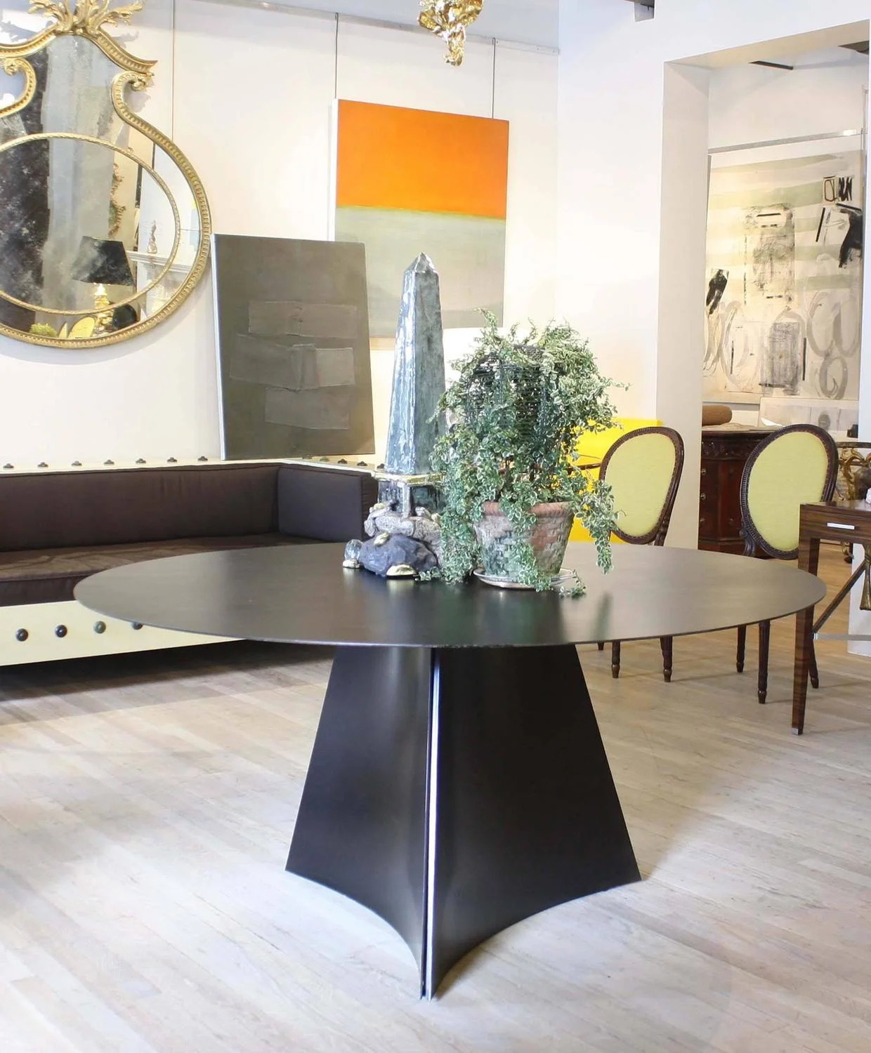 Circular Steel Center Table in Dark Finish